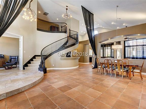 4th image of 10629 Porta Romana Ct