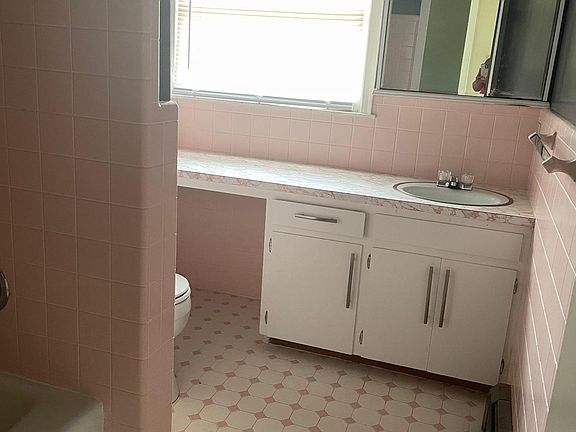 5th image of 1159 12th St