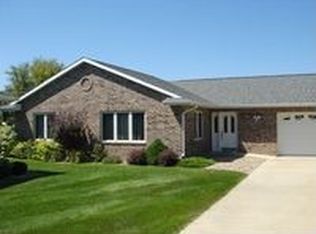 744 Stevens St, Jesup, IA 50648