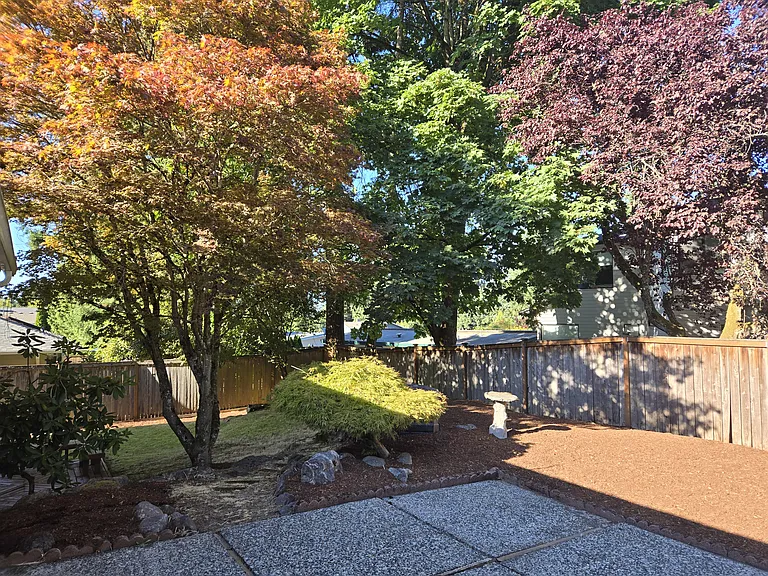 1928 165th Pl NE — Photo 20