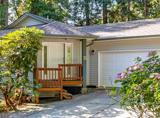 75 Larson Rd, Sunshine Coast, BC V0N 1V3