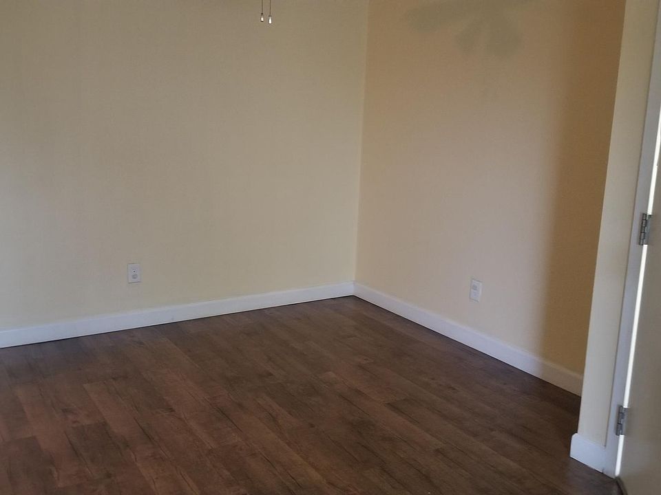 Abbott Acres Apartments 1505 Hobson Dr Rantoul IL Zillow