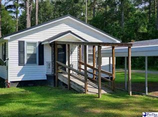 414 Gowdy St, Olanta, SC 29114