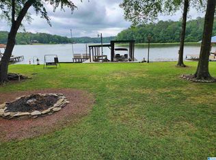 1430 White Oak Rd, Sylacauga, AL 35151