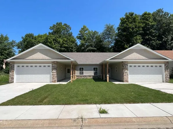 52 Victoria Cir, La Porte, IN 46350