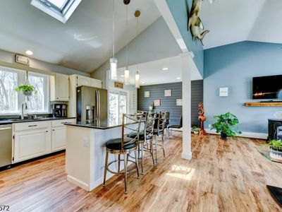 61 Lakeside Dr NW, Sussex, NJ, 07461