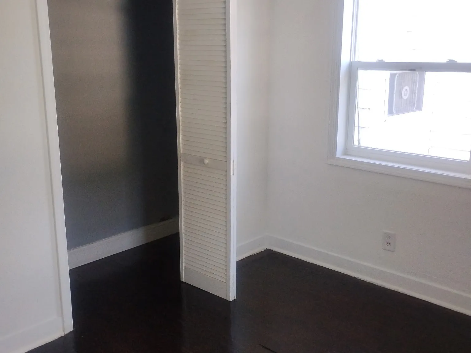 3 bed, $1,350 — Photo 4