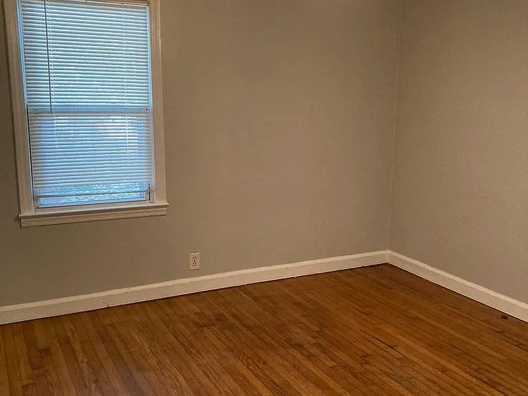 510 Daniel Ave — Photo 5