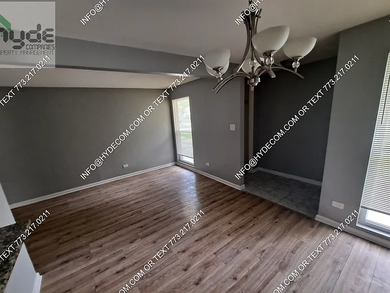 11628 S Church St — Photo 3