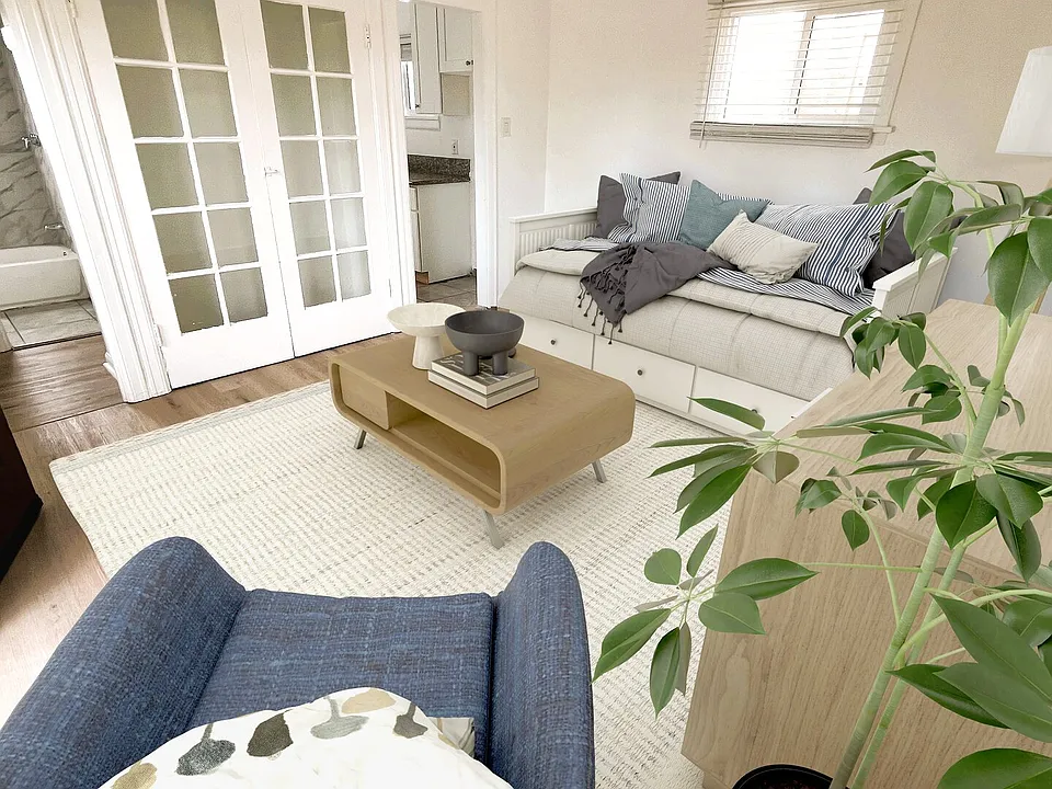 168 1/2 South Ave #53