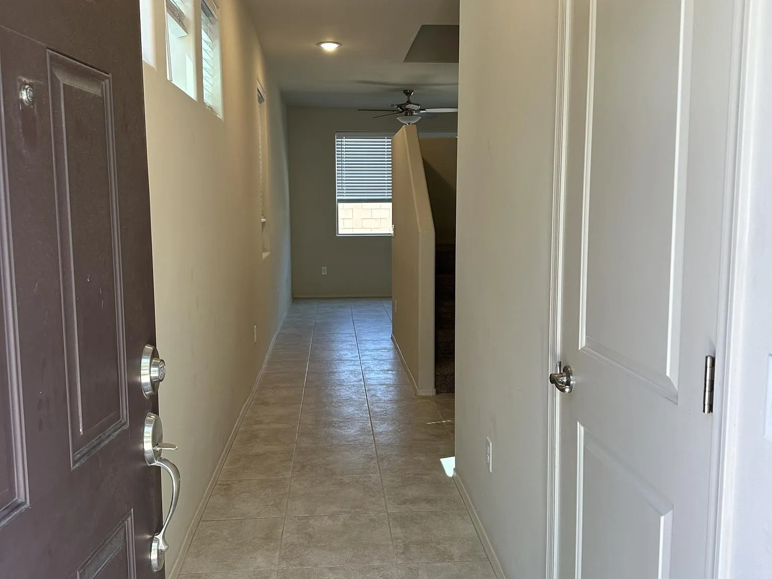 3 bed, 1549 sqft, $2,295 — Photo 3