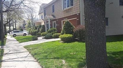 2nd image of 184 Guyon Ave