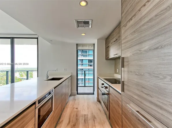 (undisclosed Address), Miami, FL 33130