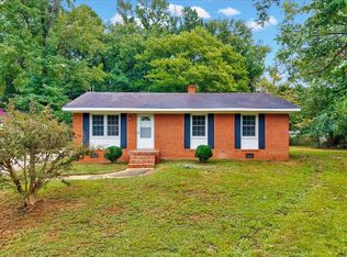 592 Perdues Rd, Louisburg, NC 27549