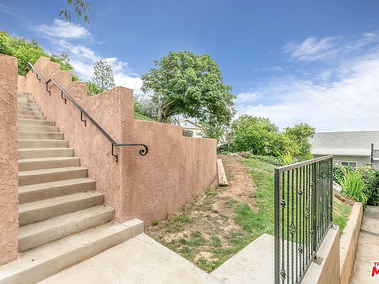 1536 Lemoyne St #3 — Photo 19