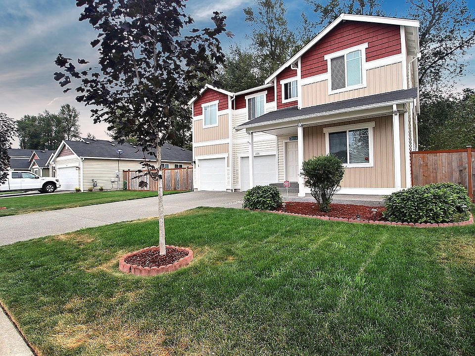 1st image of 1326 Daffodil Ave NE