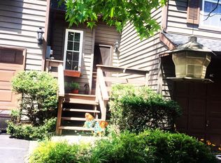 4D Brookline Ct, Princeton, NJ 08540