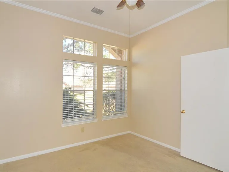 11514 Sagecreek Dr — Photo 14