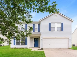 6887 W Burlington Dr, McCordsville, IN 46055