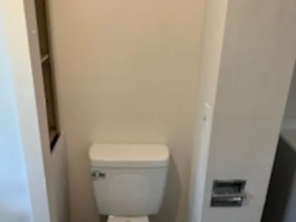 204 W. Jefferson, 204 W Jefferson St APT 3A, Anna, IL 62906