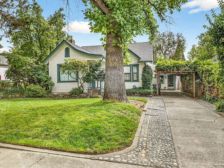 1306 Reddy Ave — Photo 2