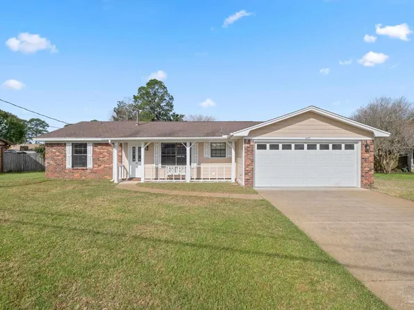 647 Seapine Cir, Pensacola, FL 32506