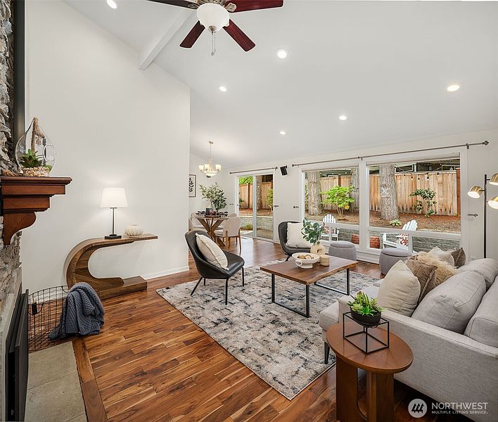 4th image of 6203 144th Avenue NE