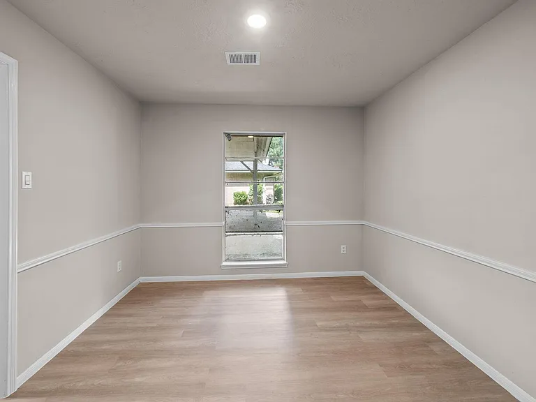 1938 Running Springs Dr — Photo 9