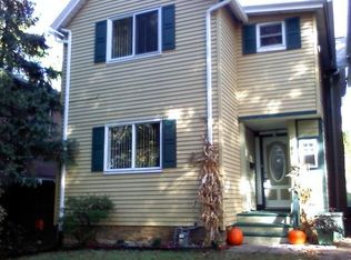 708 4th St, Oakmont, PA