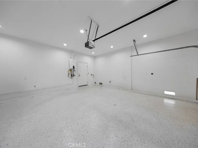 80 Seton Rd — Photo 4