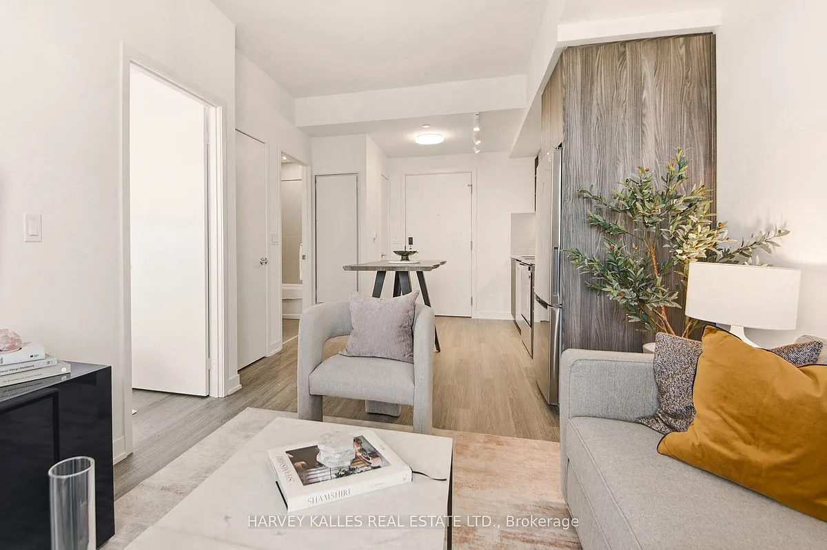 Building Photo - 100 Eastdale Ave #1002
