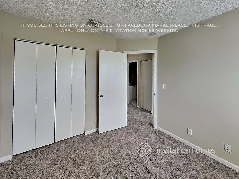 4728 SW 13th Pl — Photo 14