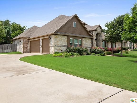 2nd image of 691 Eagle Landing Dr