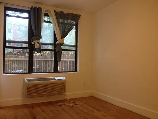 Rented by Blue Egg Realty Corp | media 36