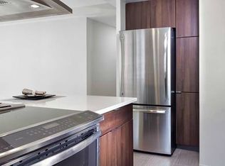 770 Boylston St #CMJ6RTYHA, Boston, MA 02199