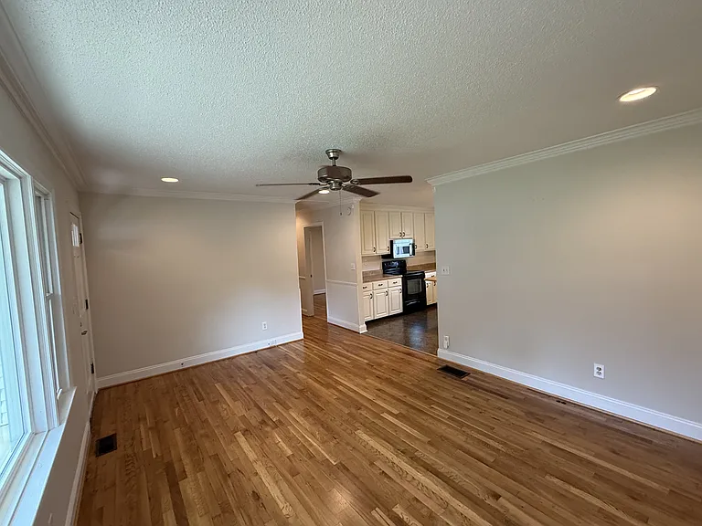 216 Fain Dr — Photo 59