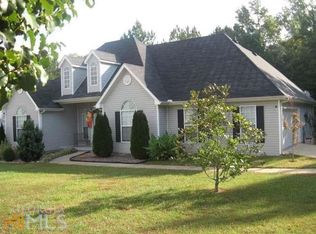 208 Bicycle Rd, Griffin, GA 30223