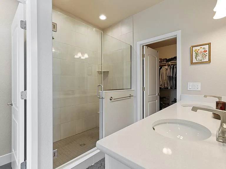 5324 Sky Top Ln — Photo 17