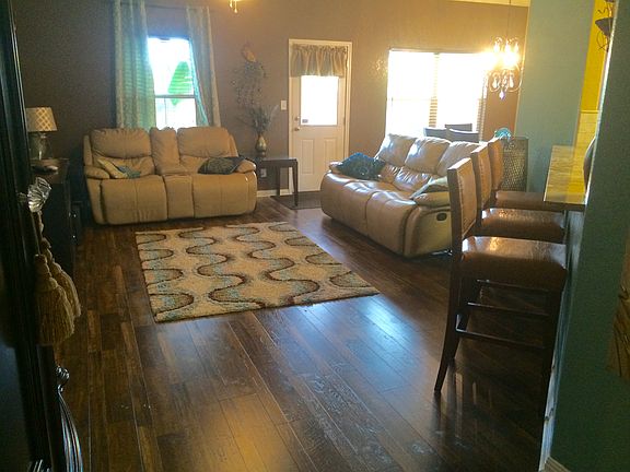 3rd image of 7723 Palomino Ct
