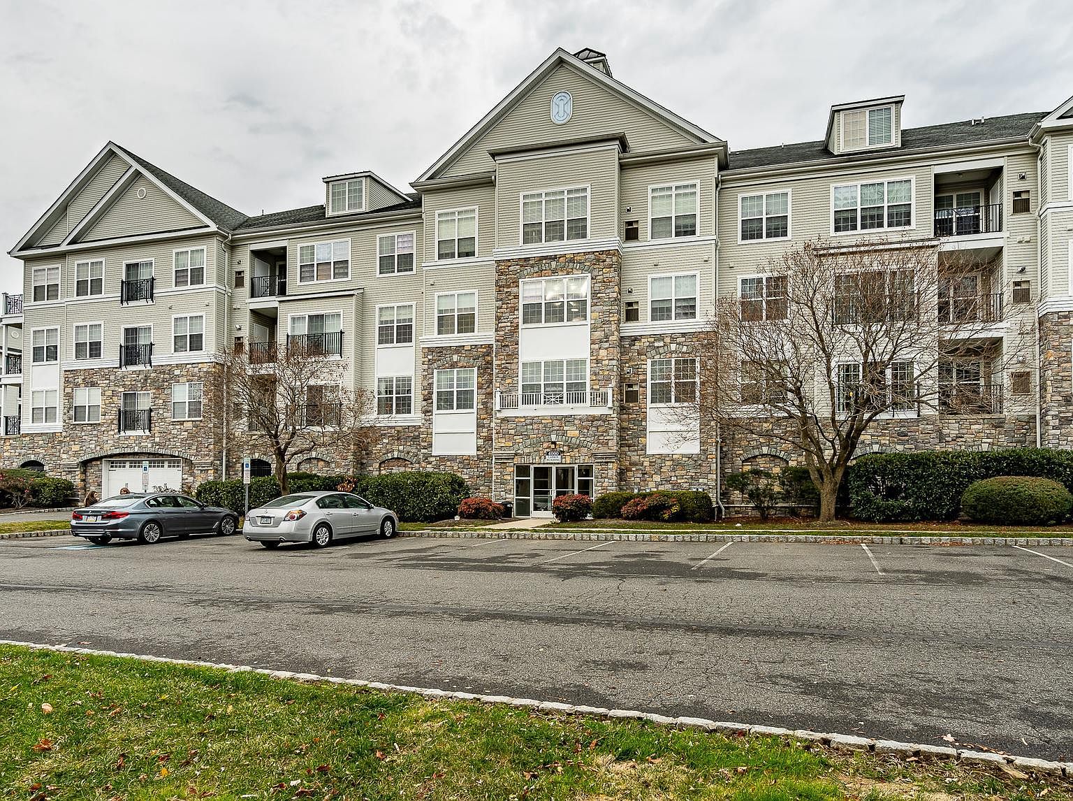 4104 Lydia Hollow Dr B, Glen Mills, PA 19342 Zillow