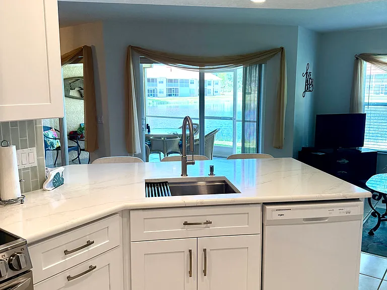 Rosewood Pointe Ln — Photo 12