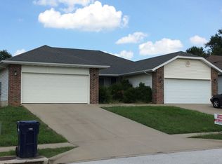 2427 W Deerfield St, Springfield, MO 65807