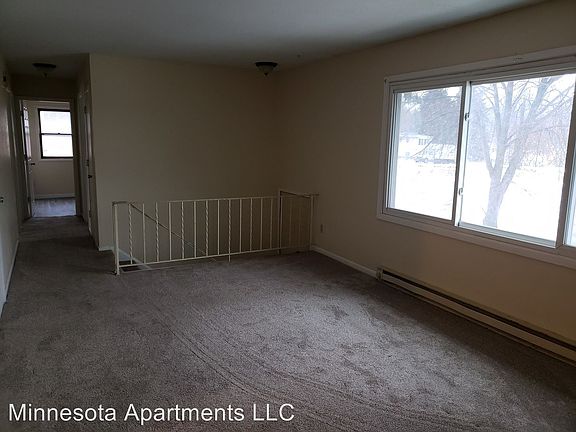 3rd image of 445 Arlington Ave E