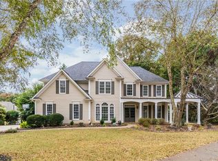 6710 Timber Cove Point, Cumming, GA 30041