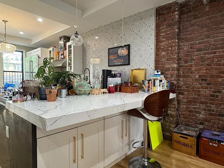 164 Harrison Ave #2 — Photo 7