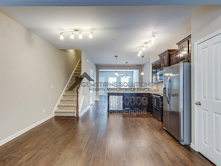 6007 Dupont Cv — Photo 18