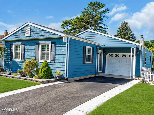 16 Merrilee Lane, Toms River, NJ 08757