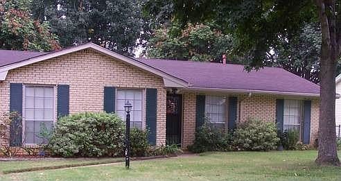 1st image of 624 Glade Park Dr