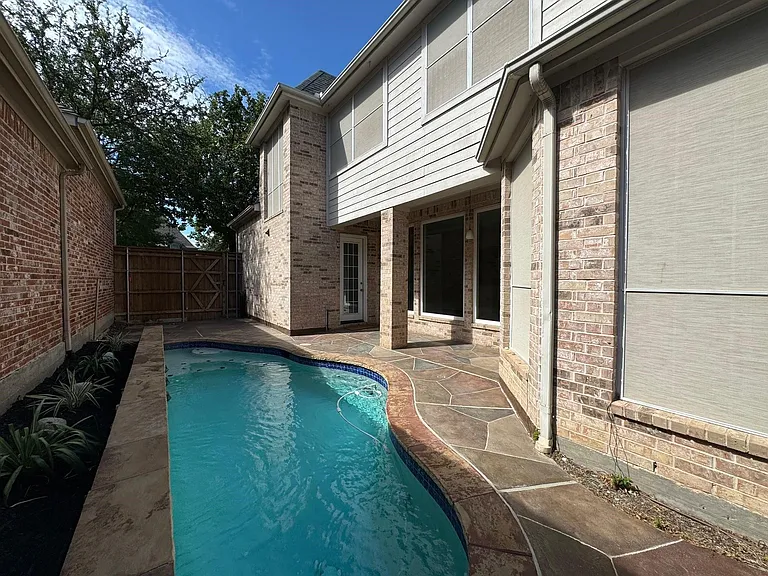 3780 Navarro Way — Photo 8