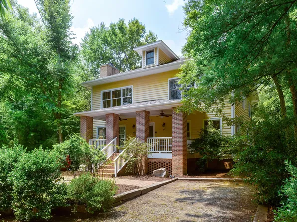 407A Hillsborough St #A, Chapel Hill, NC 27514